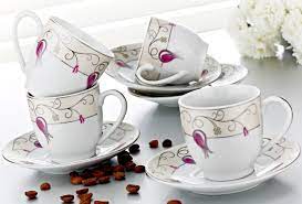 Misafirliğe giderken alınacak hediyelere göz atın, sevdiklerinizi mutlu edin! Turk Orf Ve Adetlerinde Ziyaretlere Gidilirken Hediye Olarak Goturulen 16 Sey Onedio Com