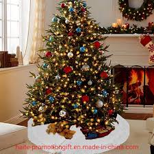 Bed bath & beyond helps get your home santa ready with a wide array of christmas stockings, stocking holders and christmas tree skirts to keep you on the nice list. China Pure Knitted Wool Burgundy Christmas Tree Skirt China Christmas Decoration And Christmas Price