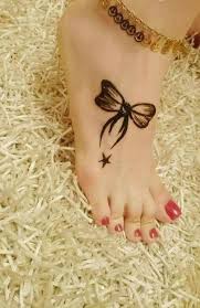 Womens Foot Tattoos Foottattoos In 2020 Henna Tattoo Designs Henna Tattoo Mehndi Art Designs