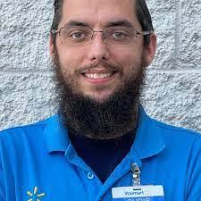 Christopher Liles's Instagram, Twitter & Facebook