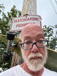 Skateboarders not allowed sign