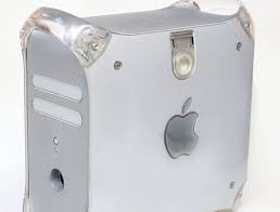 All The Clintons Servers Hillary First Used A Power Mac Tower For E-mail Power Mac G4 Apple Computer Mac