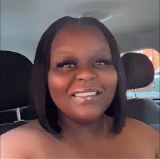 Happy Birthday Auntie Sandra Scott 🥳❤️. Thank you for always being there  for me whenever I need you and when I just need to talk. I pray God  continues to bless you