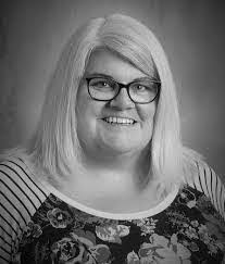 Kari Atchison's Instagram, Twitter & Facebook