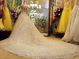 Most Expensive Designer Wedding Dresses Watch Video Fashionweekly On Fow24news Com Expensive Wedding Dress Wedding Dresses Most Expensive Wedding Dress