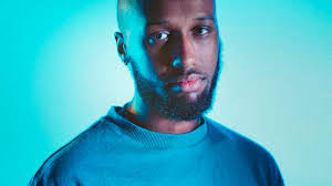 Carmen Mclean's Instagram, Twitter & Facebook