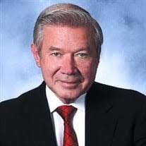 Lee Schubert's Instagram, Twitter & Facebook