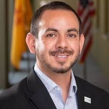 Daniel Serrano (@DGSer)