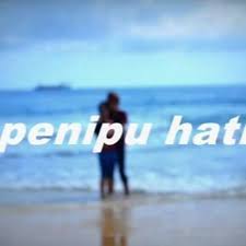 Tapi ternyata kau yang ingin menduakan aku sedikit sebagai penipu hati kau telah gagal membodohiku seperti yang lain.ooh andai telat kusadari ku kan lebih sakit hati untung saja lebih cepat ku tahu ho. Tata Janeeta Penipu Hati 2017 By Bangjee