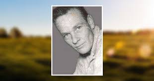 Douglas Braaten's Instagram, Twitter & Facebook