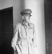 The pair settled down in a historic home in the irish countryside, and on june 5th, 1963, adrian carton de wiart died peacefully. L Histoire Du Soldat Britannique Qui Refusait De Mourir
