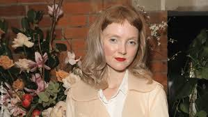Lili pauline reinhart (born september 13, 1996) is an american actress and author. Gt 5o0brjsnczm