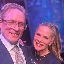 Getting to Hang with the famous people @iampoliticsgirl beautiful night at  the echo theatre hosted by Leigh; I got to perform a monologue too. Raising  money for good things