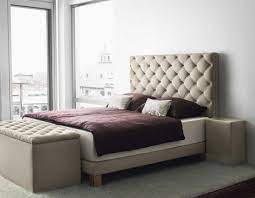 Jolies têtes de lit de luxe, en tissu, capitonnées dorées à la feuille d'or ou d'argent pour orner votre lit. Lit Luxe Tete De Lit Veloute Sommier Matelas Bio Grand Alp