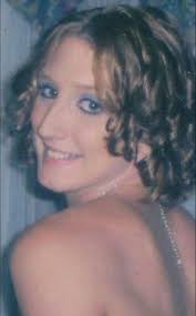 Does any one reamber freda Kay Hayes? I heard she passed in a car  wreck,as,well she had a little boy named Dakota he was born in,95 the  same,year,my,oldest was born