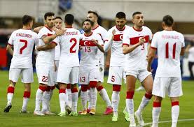 De zwitserse selectie kent weinig héle grote namen. Turkije Heeft Straks Een Mirakel Nodig Tegen Zwitserland