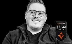 Staples Among Leaders Early in The Sunday 500