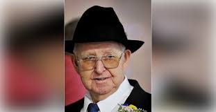 Destiny Arnett's Instagram, Twitter & Facebook