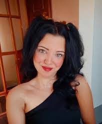 Natasha Prather's Instagram, Twitter & Facebook