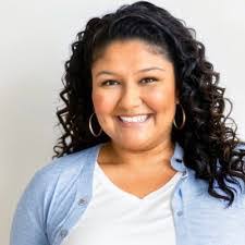 Blanca Ortega's Instagram, Twitter & Facebook