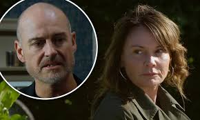 Emmerdale viewers baffled as they spot huge blunder involving Chas Dingle  and mystery man 'Simon' who appears to have villainous plot