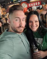 Caitlyn Becker (@caitlynbecker) • Instagram photos and videos