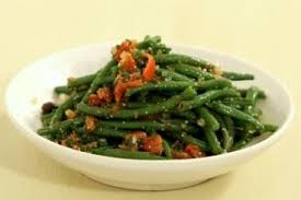 Recette De Salade De Haricots Verts A L Echalote Vinaigrette Au Curry Facile Et Rapide Recette Salade Haricot Salade Haricots Verts Haricots Verts