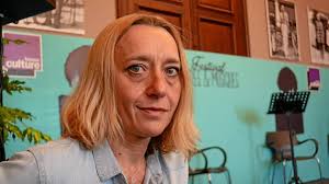 La musique accompagne les gens »