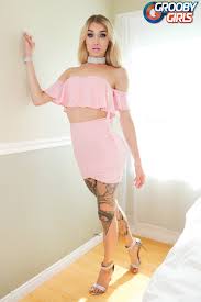 Explicit Luna Love porn - shemale solo clips you won't forget