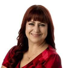 Every time I meet another woman who's the sole provider for her family,  something clicks. It's not just that we understand each other's calendars  or budgets. It's that we see the tradeoffs