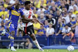 Superclásico al Rojo Vivo: ¿Boca o River, Quién Llega con Más Presión?