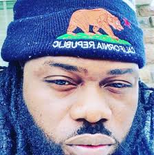 Head over to YT to watch my video for “Queen of Hearts” 👸🏽♥️