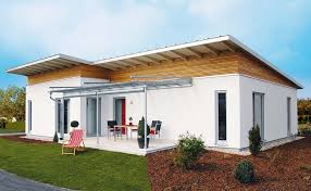 Insbesondere wer selbst ein haus bauen möchte, muss sein unternehmen sorgfältig planen und es ist der traum vieler menschen: Singlehaus Von Haas Haus Als Bungalow Haus Bungalow Haus Bungalow Bauen