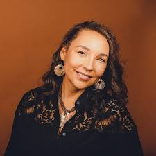 Lion's Water: Hackbarth, Sheila Ngonzi, Rue, Angela, Bullard, Majken:  9798860614987: Amazon.com: Books