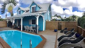 Villa Creole Casabwa972 Avec Piscine Privee Sans Vis A Vis Et 200m De La Plage Tres Jolie Villa Creole Decoree Avec Soin Avec Un Outdoor Decor Villa Outdoor
