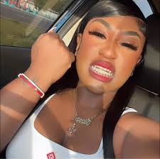 Anybody know if the floor seats have assigned seats or will you have to  stand?