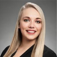 Deanna Banks's Instagram, Twitter & Facebook