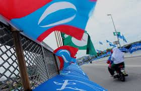 She is also a former singer and model and is touted to contest in the state seat against incumbent parti bersatu sabah's datuk joniston bangkuai. Jo Anna Sue Henley Rampas Calon Dun Kiulu Ratu Otak Geliga Iluminasi