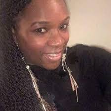 Lorraine Simone's Instagram, Twitter & Facebook