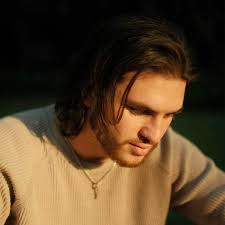 If you're not keeping up with Mark Richards it's time to get