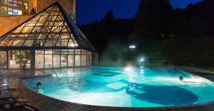 Top 10 Cazari De Poveste Cu PiscinÄƒ IncÄƒlzitÄƒ Pentru Sezonul Rece