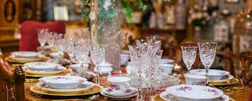 4 steps to an elegant thanksgiving table setting one of the warmest and coziest holidays of the year is approaching, and no, we don't mean christmas. 8 Elegant Thanksgiving And Holiday Table Settings High Street Dfw