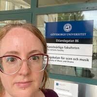 100+ Profile mit dem Suchbegriff „Eleanor“