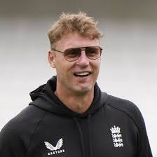 Bullseye contestants wanted! 🎯 Bullseye is making a comeback for  Christmas, with Freddie Flintoff to host. Applications have opened for  teams of two, each with a 'knower' and a 'thrower'. (Images: ITV,