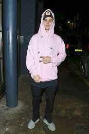 Looklive Discover Buy Latest Fashion Justin Bieber Outfits Justin Bieber Style Distressed Hoodie