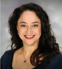 Caitlyn Marks's Instagram, Twitter & Facebook