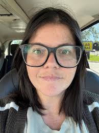 can someone give me bangs?