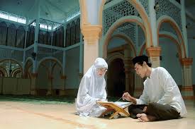 Entdecke rezepte, einrichtungsideen, stilinterpretationen und andere ideen zum ausprobieren. Foto Prewedding Di Masjid
