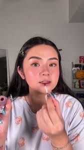 Paghahanda at Makeup na may GRWM Kay Marisacan