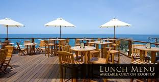 We are always well taken care of, the tables are cozy and the view is fabulous. Laguna Beach Restaurants Affordable Dining Seafood Bistro Oc Rooftop Lounge Ocean View Restaurant Laguna Beach Restaurants